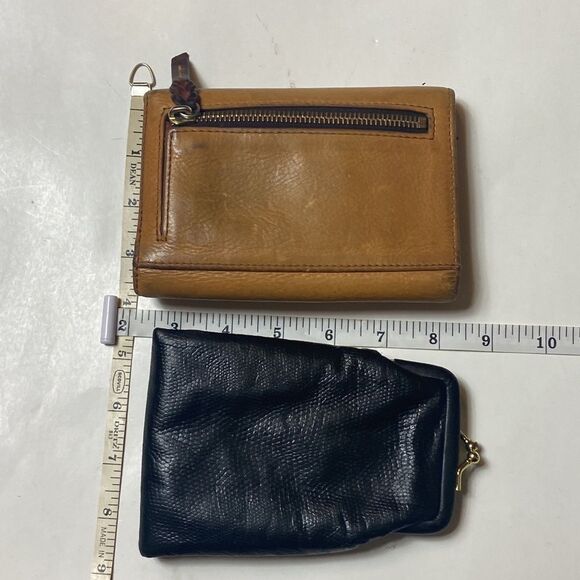 2 Wallet’s Vintage Dooney & Bourke 1975 Bags - Picture 13 of 14